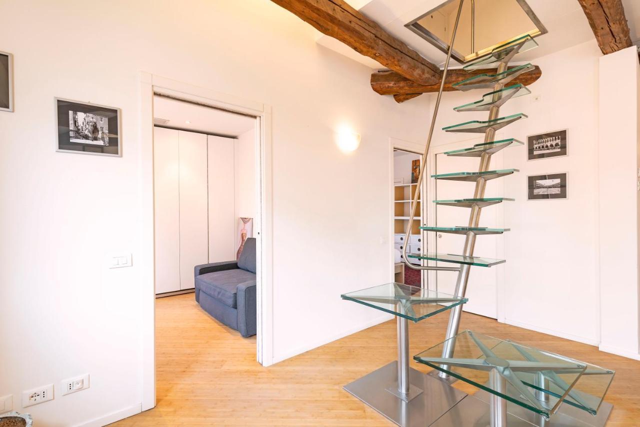 St. Mark Ca' Algi -Apartment With Beautiful Roof Terrace Venesia Bagian luar foto