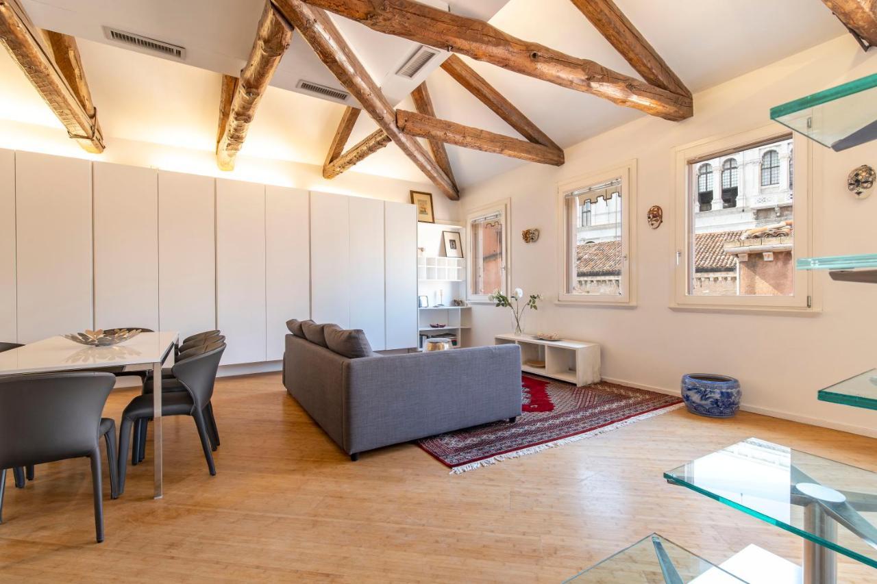 St. Mark Ca' Algi -Apartment With Beautiful Roof Terrace Venesia Bagian luar foto
